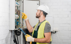 cuanto cuesta un electricista autorizado