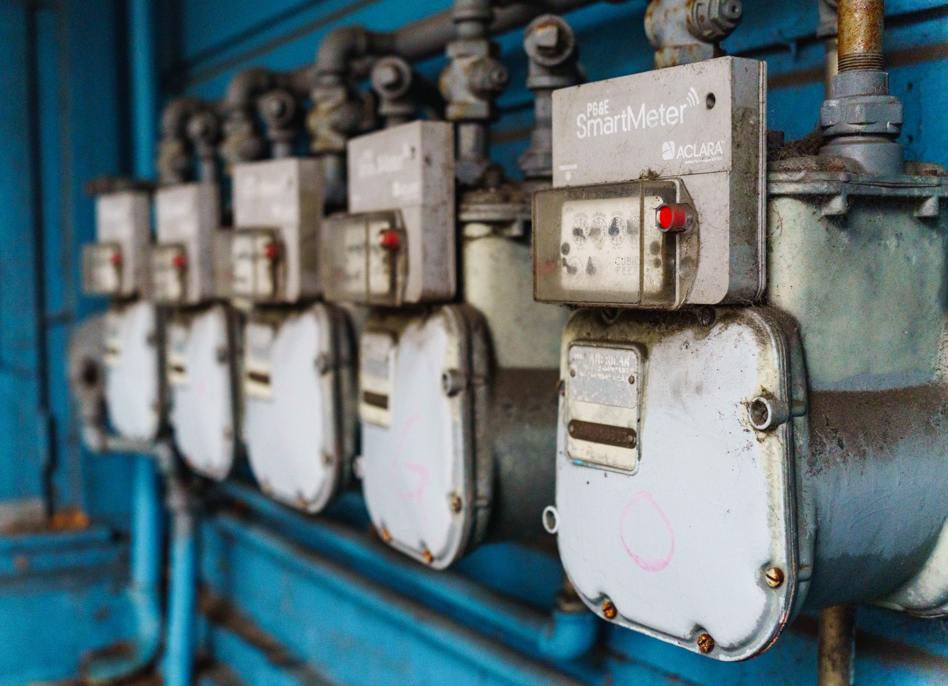Qué profesionales pueden realizar instalación de gas