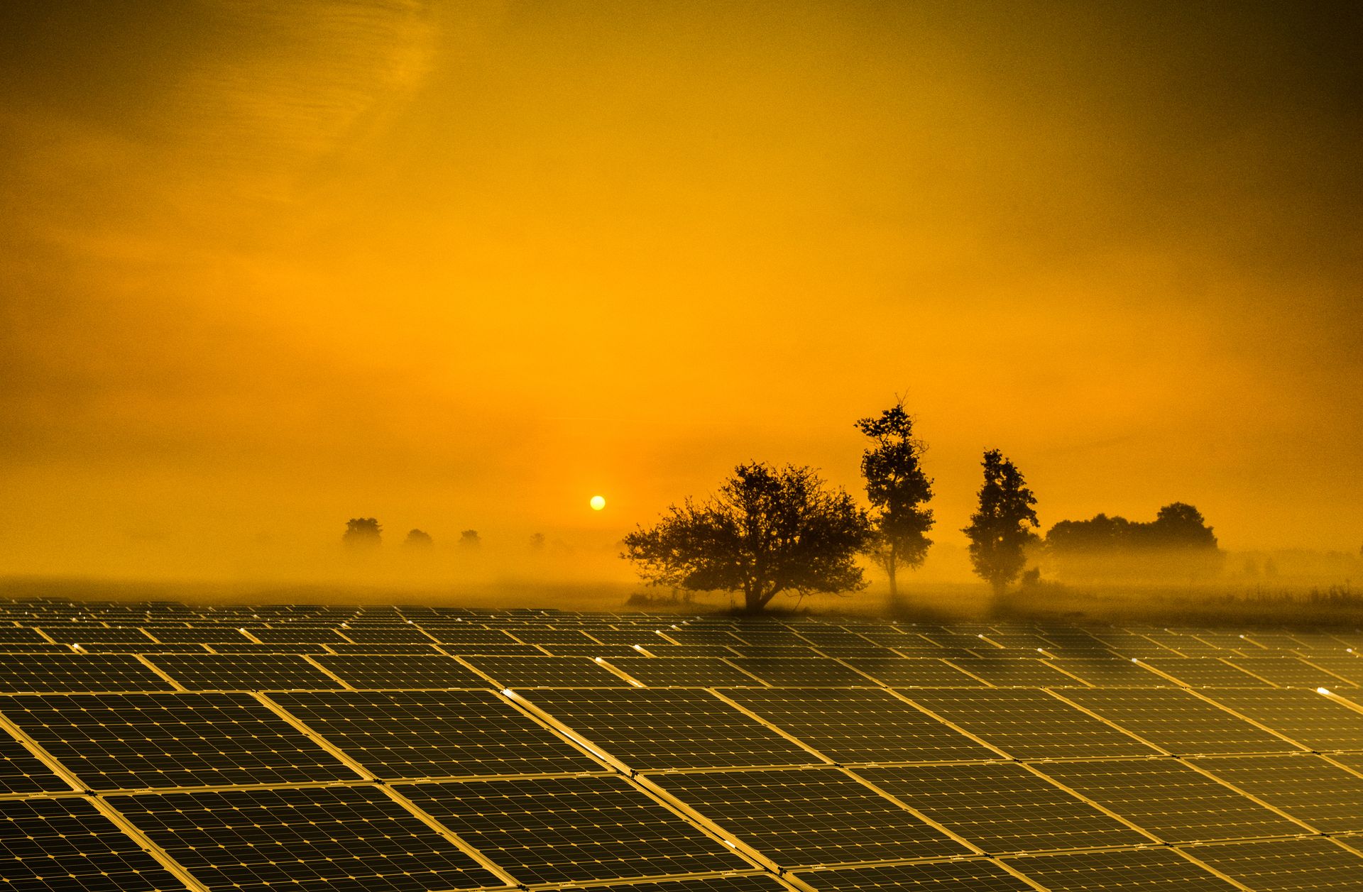ocurre con las placas solares de noche